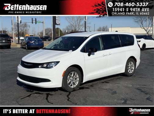 2024 Chrysler Voyager LX
