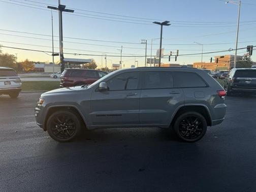 2019 Jeep Grand Cherokee Altitude