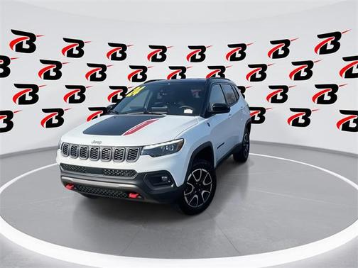 2024 Jeep Compass Trailhawk