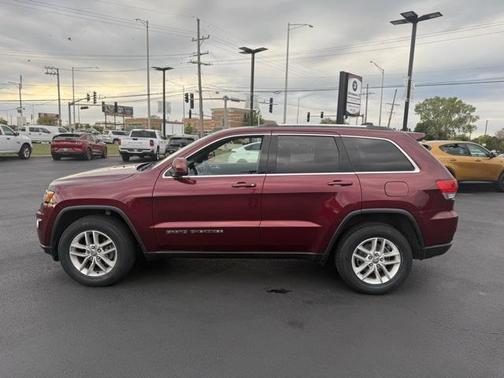 2018 Jeep Grand Cherokee Laredo E