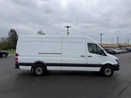 Arctic White 2016 Mercedes-Benz Sprinter 2500 High Roof