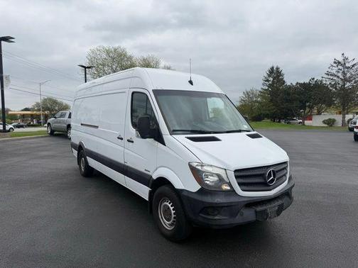 Arctic White 2016 Mercedes-Benz Sprinter 2500 High Roof