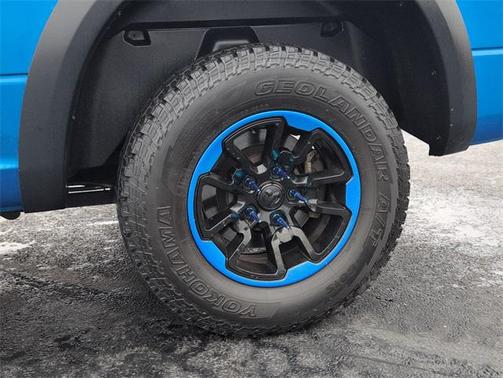 2022 RAM 1500 Classic Warlock Quad Cab 4x4 6'4' Box