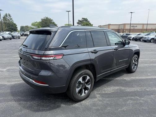 2023 Jeep Grand Cherokee 4xe Base