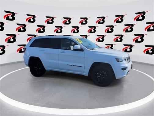 2021 Jeep Grand Cherokee Laredo