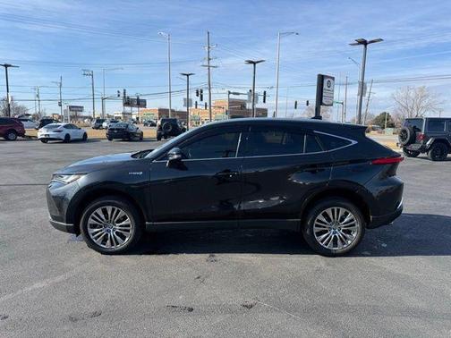 2021 Toyota Venza XLE