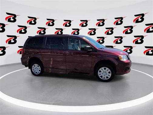 2017 Dodge Grand Caravan SE