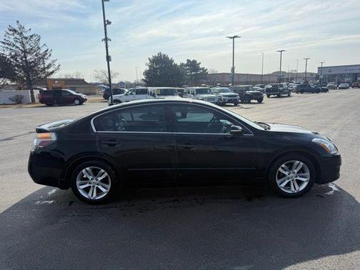 2012 Nissan Altima 3.5 SR