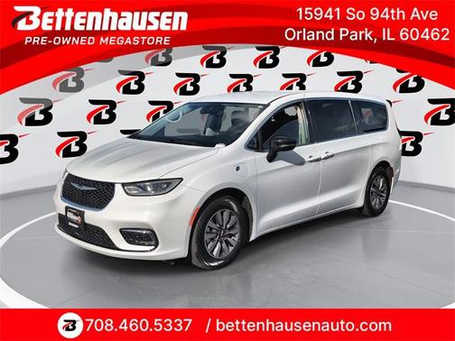 2024 Chrysler Pacifica Hybrid Select