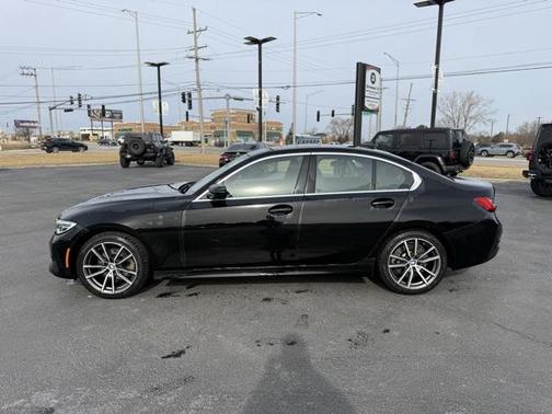 2020 BMW 330 330i