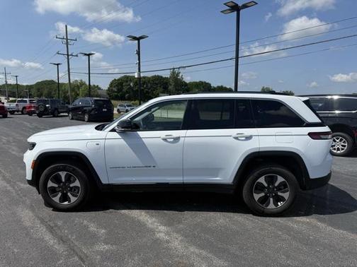 2024 Jeep Grand Cherokee 4xe Base