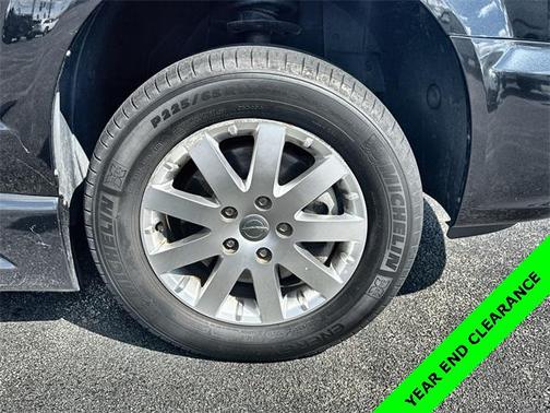 2012 Chrysler Town & Country Touring-L