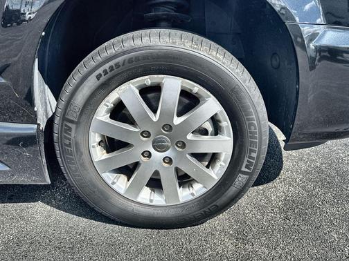 2012 Chrysler Town & Country Touring-L