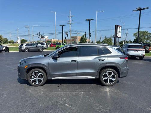 Platinum Gray Metallic 2025 Volkswagen Tiguan 2.0T SE 4MOTION