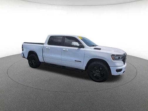 Bright White Clearcoat 2020 RAM 1500 Big Horn/Lone Star