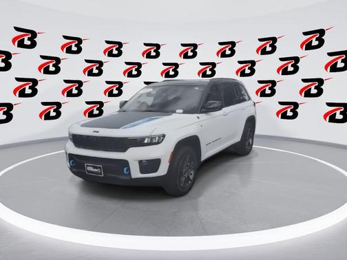 2024 Jeep Grand Cherokee 4xe Trailhawk Carb State Pkg