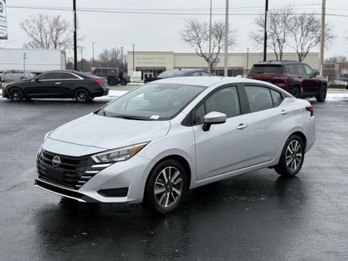 2025 Nissan Versa 1.6 SV