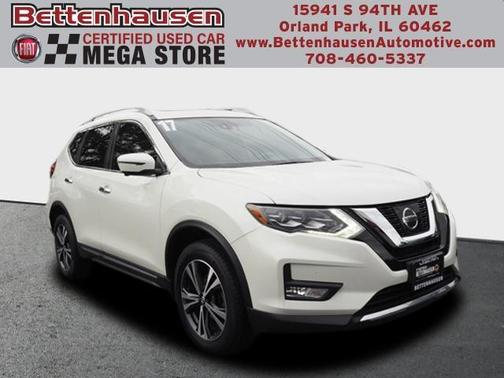 Photo 1 of 34 of 2017 Nissan Rogue SL