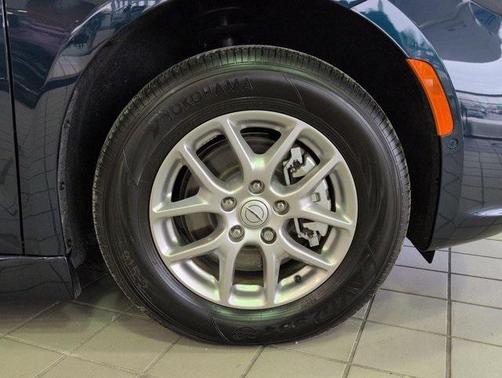 2025 Chrysler Pacifica L