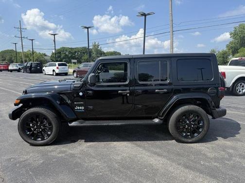 2022 Jeep Wrangler Unlimited 4xe Sahara