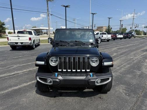 2022 Jeep Wrangler Unlimited 4xe Sahara