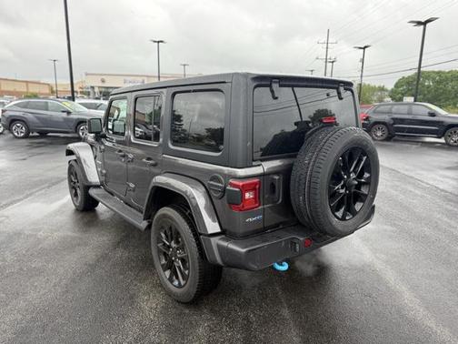 2022 Jeep Wrangler Unlimited 4xe Sahara
