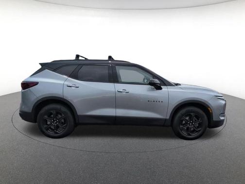 Sterling Gray Metallic 2023 Chevrolet Blazer 2LT