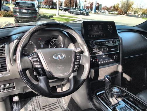 2023 INFINITI QX80 SENSORY AWD