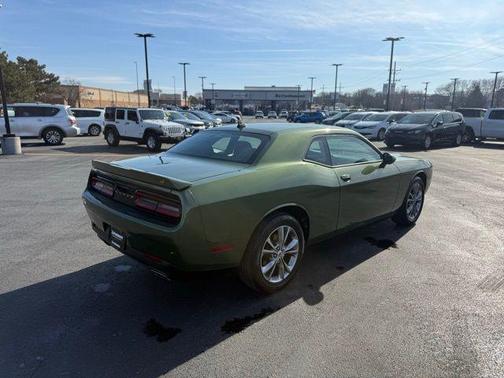 2020 Dodge Challenger SXT