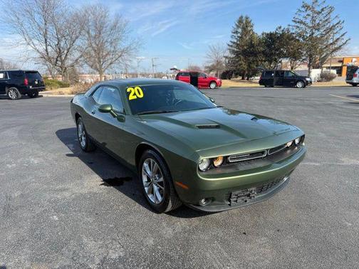 2020 Dodge Challenger SXT