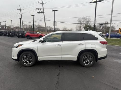 2018 Toyota Highlander Limited Platinum
