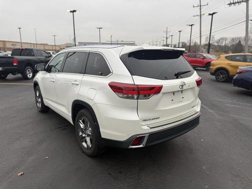 2018 Toyota Highlander Limited Platinum