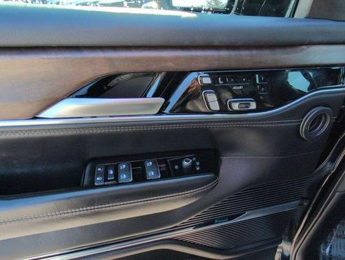 2024 Jeep Grand Wagoneer L 4x4