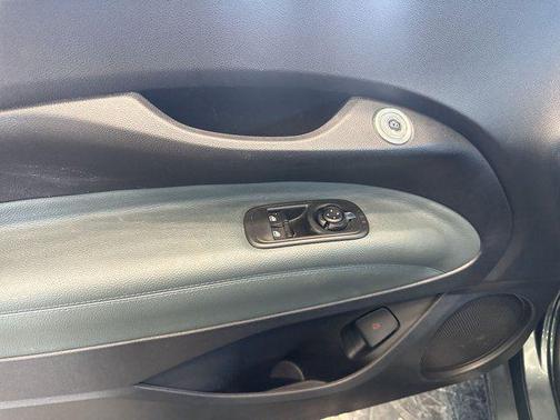 2025 FIAT 500e Giorgio Armani FWD