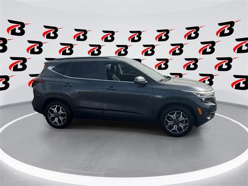 2021 Kia Seltos EX