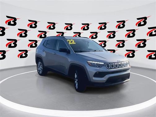 2022 Jeep Compass Latitude Lux