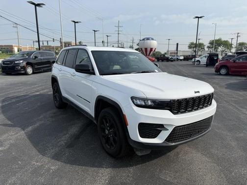 2024 Jeep Grand Cherokee Altitude