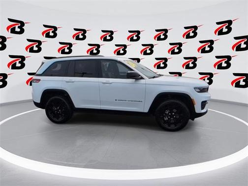 2024 Jeep Grand Cherokee Altitude