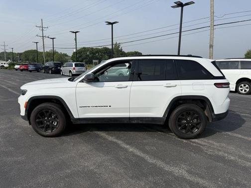 2024 Jeep Grand Cherokee Altitude