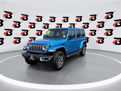 2024 Jeep Wrangler 4-Door Sahara 4x4