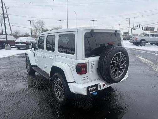 2022 Jeep Wrangler Unlimited 4xe Sahara High Altitude