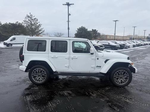 2022 Jeep Wrangler Unlimited 4xe Sahara High Altitude