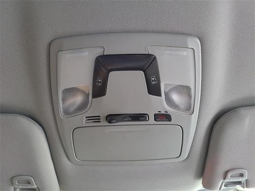 2020 Toyota Sienna LE
