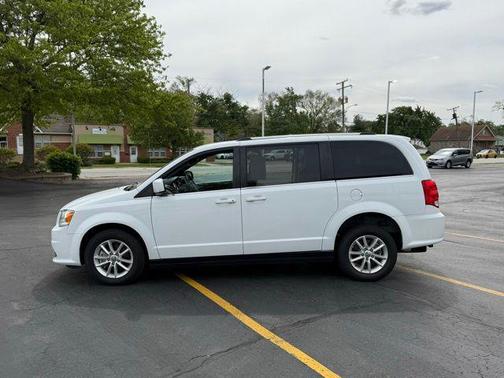 White Knuckle Clearcoat 2018 Dodge Grand Caravan SXT