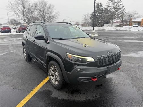 2022 Jeep Cherokee Trailhawk