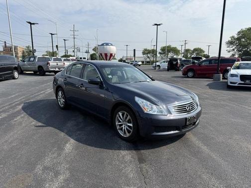 2009 INFINITI G37x Base