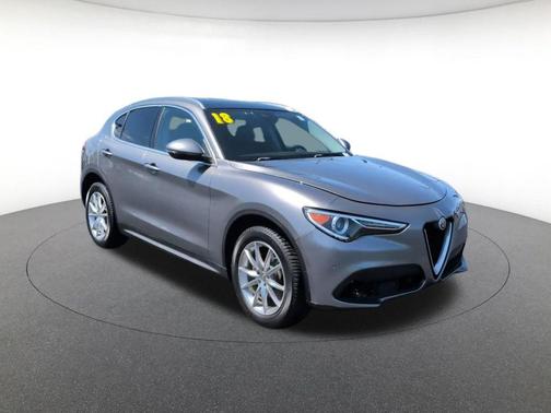 Stromboli Gray Metallic 2018 Alfa Romeo Stelvio Ti