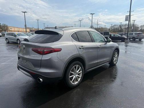 Stromboli Gray Metallic 2018 Alfa Romeo Stelvio Ti