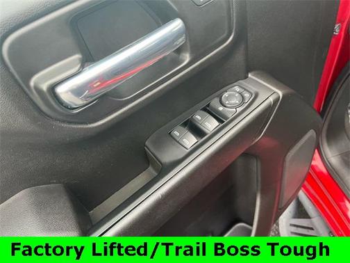 2021 Chevrolet Silverado 1500 Custom Trail Boss