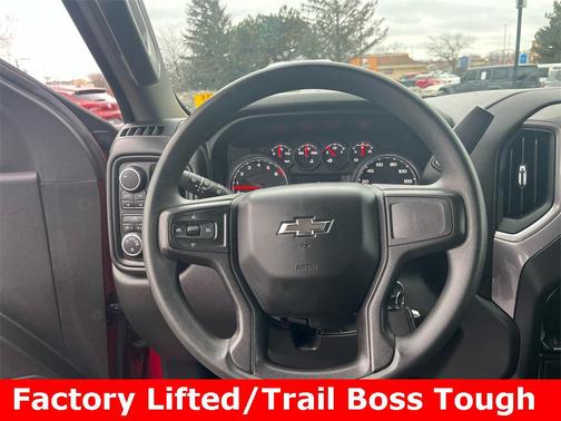 2021 Chevrolet Silverado 1500 Custom Trail Boss